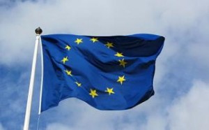 512px-European_flag_in_Karlskrona_2011